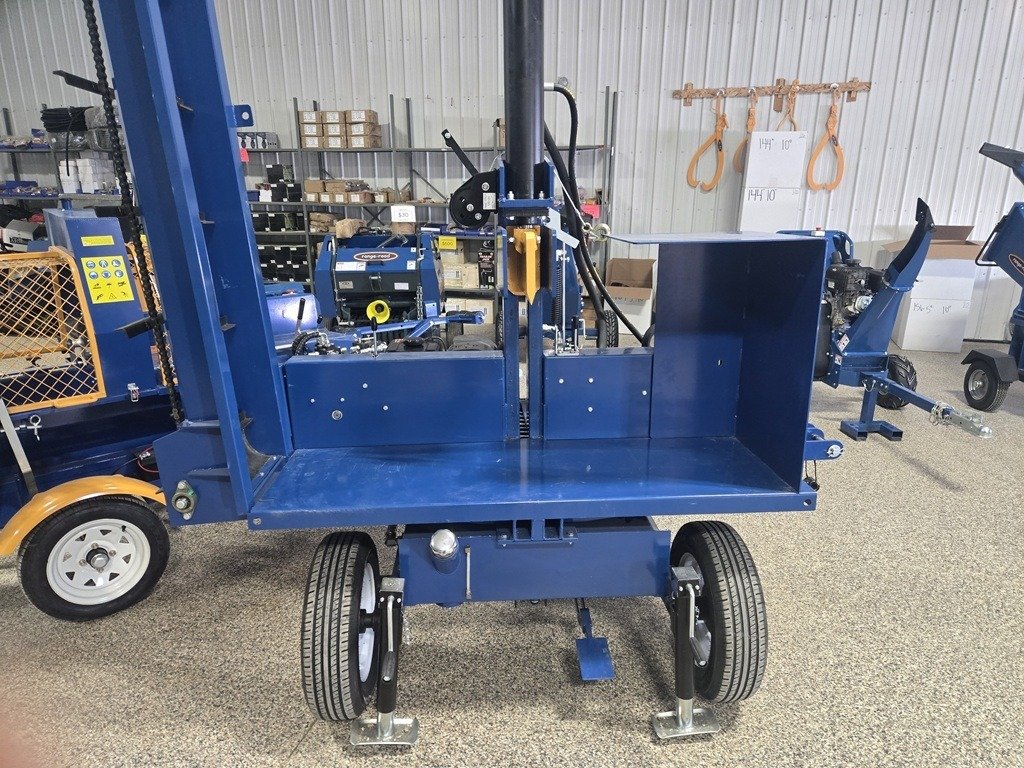 RR135 Vertical Log Splitter
